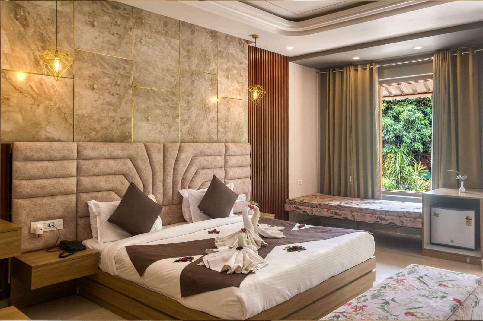 Corbett Tigers n Trees